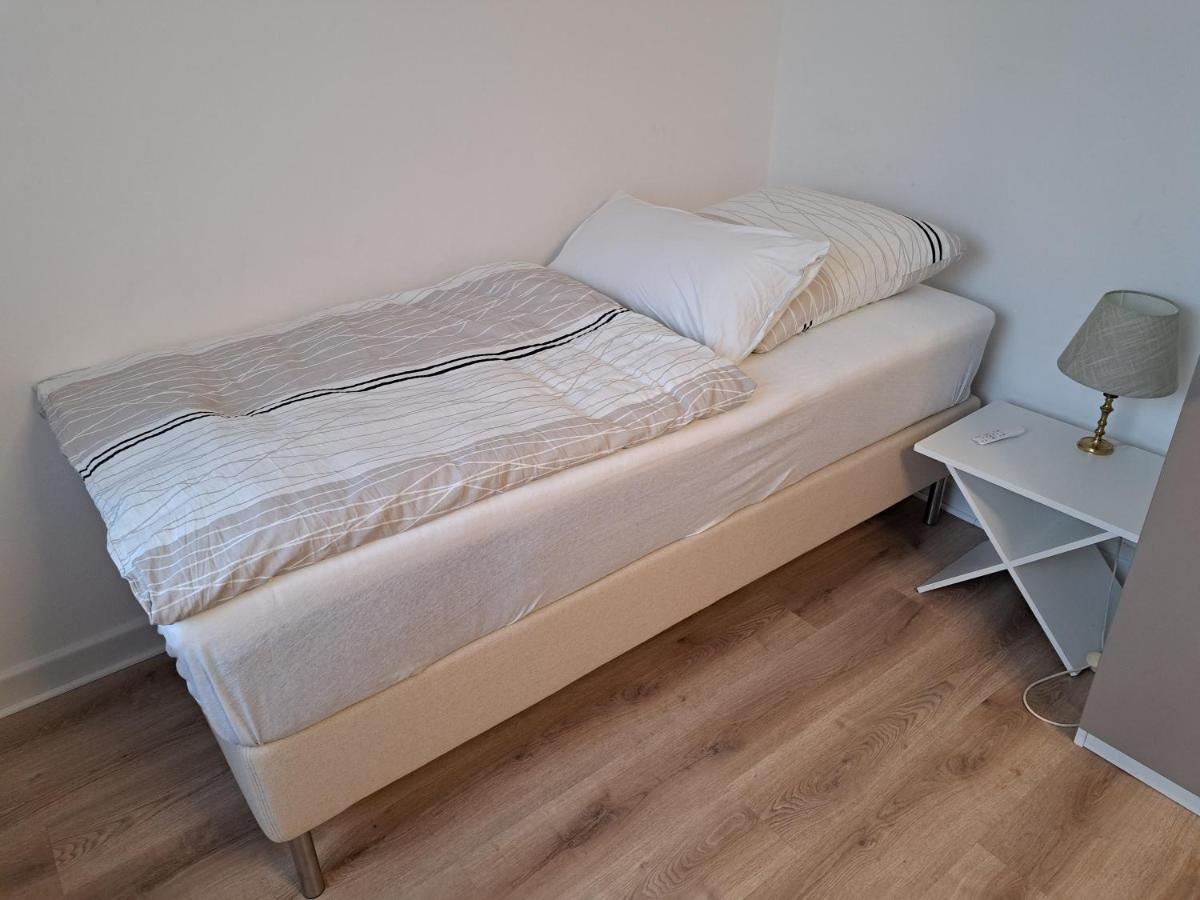 Muttis Apartment Мьонхенгладбах Екстериор снимка