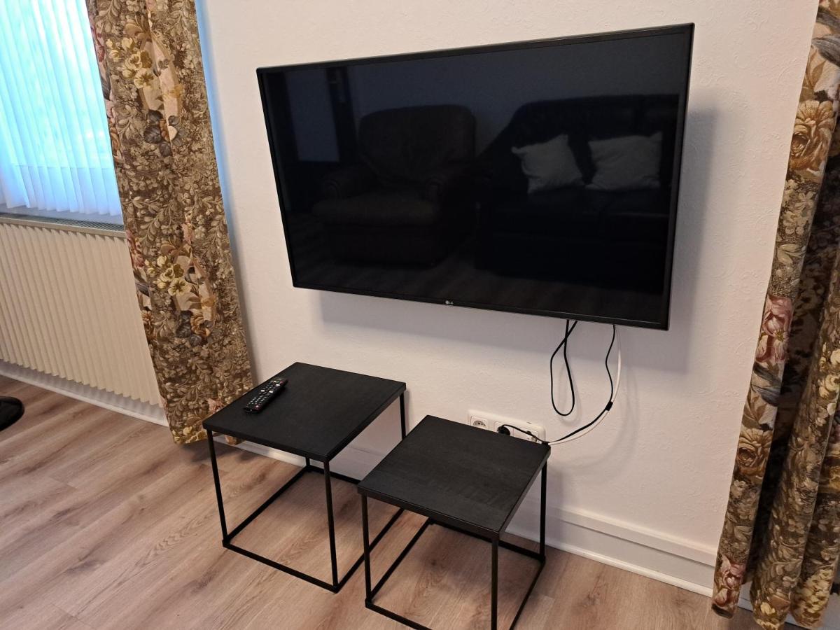 Muttis Apartment Мьонхенгладбах Екстериор снимка