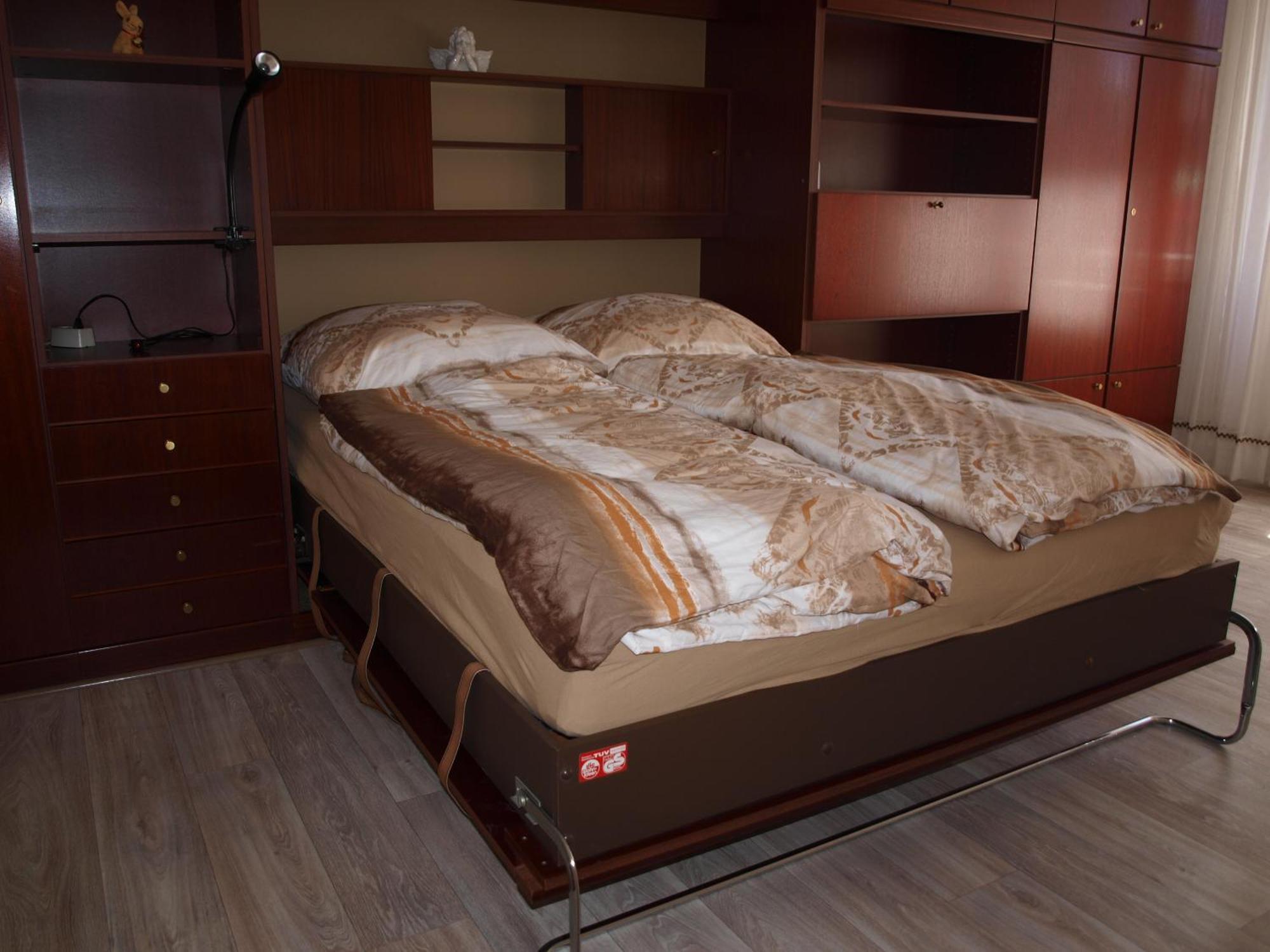 Muttis Apartment Мьонхенгладбах Екстериор снимка